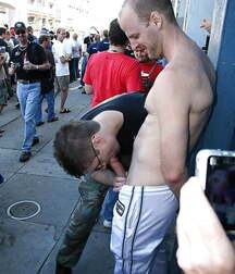 Sexe Gay en Public 5f28990fc9f2b.jpg