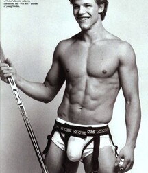 GAY TUBE CLASSIC - LES DIEUX DES CALENDRIERS 5f295ecf2cc5b.jpg