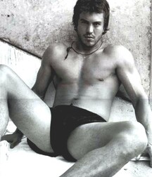 GAY TUBE CLASSIC - LES DIEUX DES CALENDRIERS 5f295ed3c3a6a.jpg