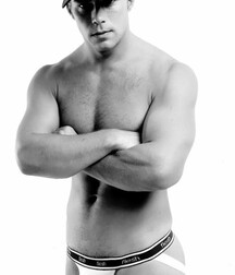 GAY TUBE CLASSIC - LES DIEUX DES CALENDRIERS 5f295effa6f65.jpg