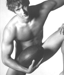 GAY TUBE CLASSIC - LES DIEUX DES CALENDRIERS 5f295f37eaf73.jpg