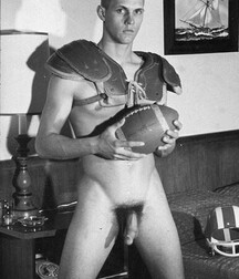GAY TUBE CLASSIC - LES DIEUX DES CALENDRIERS 5f296001a2c52.jpg