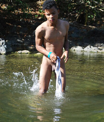 boys porn plaisir entres  Latinos 5f2fbbc86aa71.jpg