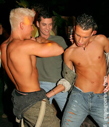 Gay Tube - Des mecs mignons 5f32cd3af2a51.jpg