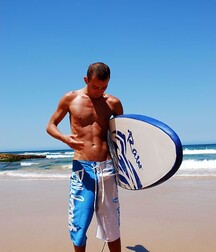 Bad Boys Porn Beach-Zac a poursuivi Mitch  5f3654198e665.jpg
