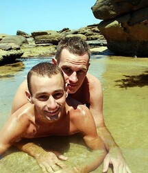 Bad Boys Porn Beach-Zac a poursuivi Mitch  5f3654347e487.jpg