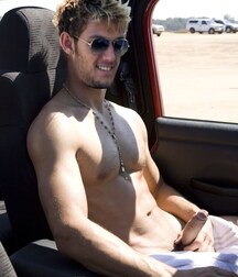 Photos montages de stars gay porn 5f4ac3177f8b7.jpg