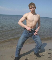 Cody se masturbe a la plage boys porn 5f4f5cc57e72a.jpg