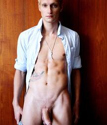 MAX CARTER GAY PORN 5f5292499f04a.jpg
