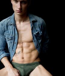 MAX CARTER GAY PORN 5f5292af83a29.jpg