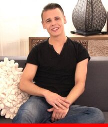acteurs de Bel Ami 5 gay porn twinks 5f68faa0a23db.jpg