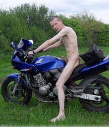 Garçons Chaud Très Chaud 3 twinks gay porn 5f7df813ba050.jpg