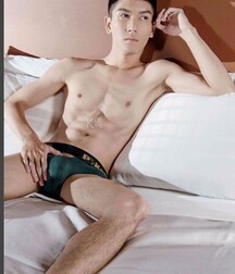 HOT BOY PORN BLUEMEN 5f91633fe4816.jpg