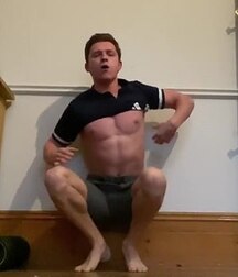 Tom Holland le bogoss de Spiderman Gay Tube 5f99d0a0e63f6.jpg