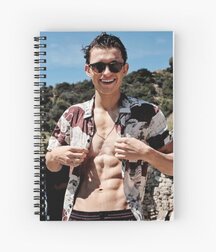 Tom Holland le bogoss de Spiderman Gay Tube 5f99d0fba46b9.jpg