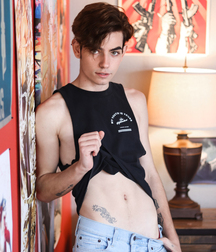 Sébastien,Topher et Eli Boys Porn 5fa55e506e1f9.jpg
