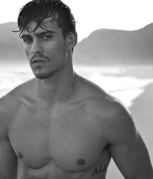 Bogosse du Brésil black and white 4 5fae325e2d1f9.jpg