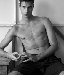 Bogosse du Brésil black and white 4 5fae338f88b0d.jpg