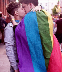 Fierté gay tube guys mix 5fb183d364f80.jpg