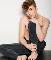 Garçons pour le sexe boys porn 5fb65446c3b9b.jpg