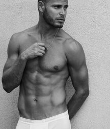 Bogosse du Brésil guys Gay Tube 5 5fba8c808db97.jpg