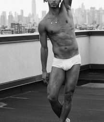 Bogosse du Brésil guys Gay Tube 5 5fba8c84c5aab.jpg