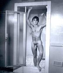 Jeunes Hommes Nus Gay Tube 5fc6097f8a5fa.jpg