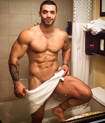 corps chauds guys gay porn 5fd9f29c5bf3e.jpg