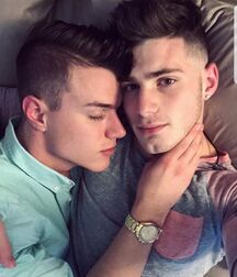 LOVE GAY 2021  5ff109c1cd889.jpg