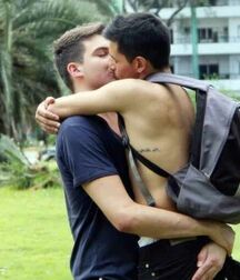 LOVE GAY 2021  5ff109c4d2e68.jpg