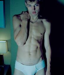 Bogosse et Minets Twinks Gay Tube 86 5ff74b0f9cafb.jpg
