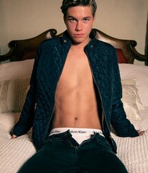 JORDAN LAKE GAY TUBE 60020233e625f.jpg