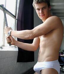 Faites descendre les slips,shorts ect boys porn 601a821bbf604.jpg