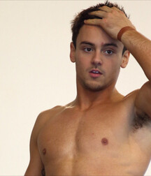 Tom Daley Le bogosse gay de la natation gay tube 601af106f3fb0.jpg