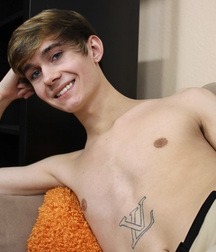 Gay Tube Doux Garçons Twink 603d00dbbb944.jpg