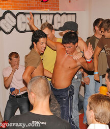 Soirée entres Copains Gay Porn 603f8b344fd76.jpg