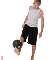 Strip-teaseur gay tube 60489cfe1c397.jpg