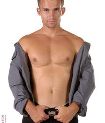 Strip-teaseur gay tube 60489d7ec3c82.jpg