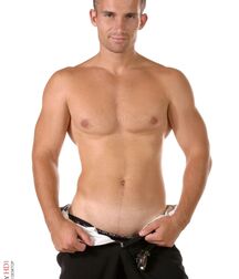 Strip-teaseur gay tube 60489d90e002f.jpg