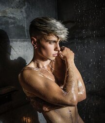 Adam Jakubowski top gay tube picks 605269438ed1b.jpg