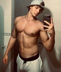 Adam Jakubowski Twink Gay Tube 605cc5fc9e019.jpg