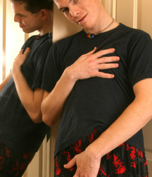 Tiger prends une douche boys porn 60649874a78ef.jpg
