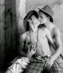 Gay Tube Couples de Minets 606e2aae5ce20.jpg