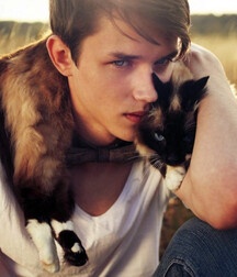 Mecs sexy et leurs chat gayboystube 606e32c1a515d.jpg