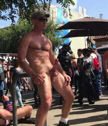 Gay Tube Au Paradis de la Bite Take It Off 60a4e2cdb3b78.jpg