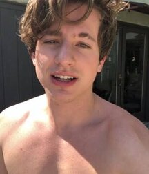Célébrité nue gay tube 60af6918d934a.jpg