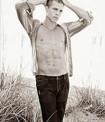 Mannequin et Acteur Twink Tube 60ef1235f24c0.jpg