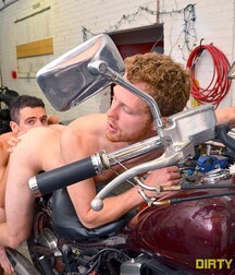 Pris d'assaut Gay Porn 6133ef7b6f32a.jpg