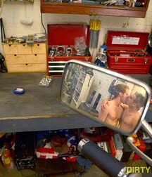 Pris d'assaut Gay Porn 6133ef80ce528.jpg
