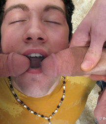 Des gays trempent de pisse Jayden 6138c98c354ee.jpg